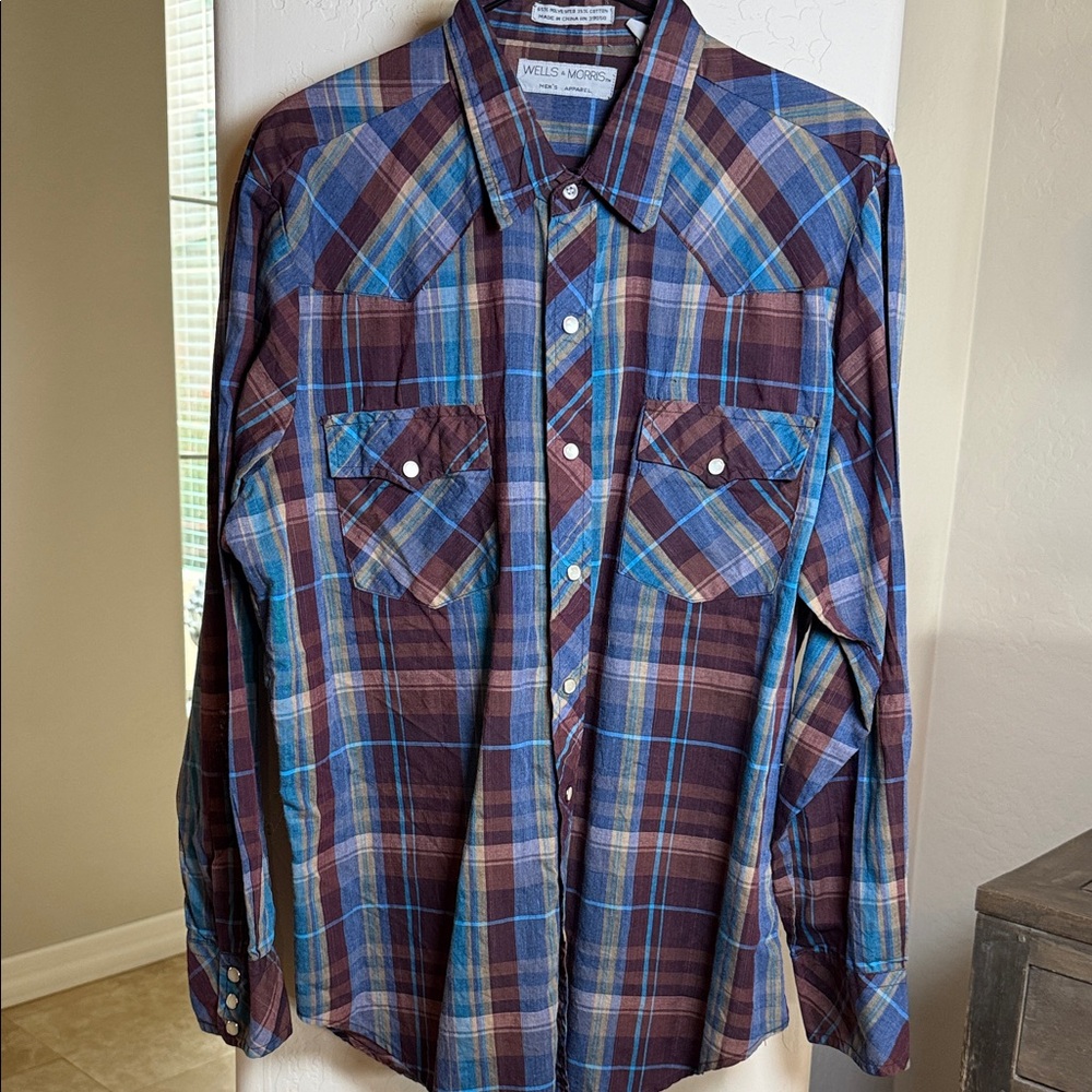WELLS & MORRIS Vintage Men's Blue and Brown Pearl Snap Shirt